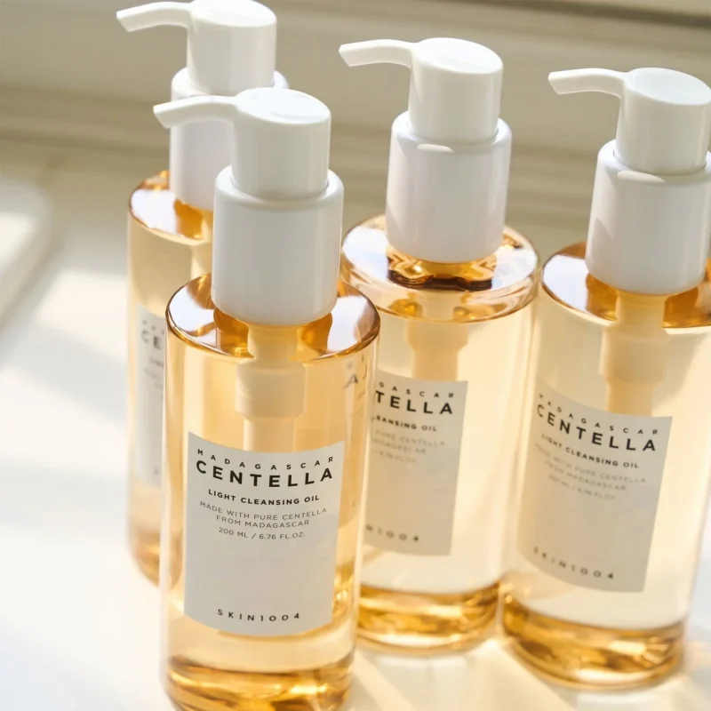 [SKIN1004] Madagascar Centella Light Cleansing Oil 200ml